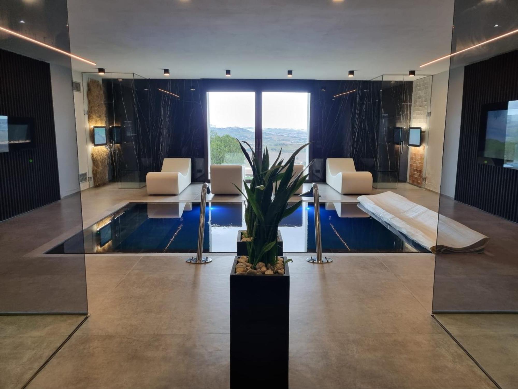 Sunset Suite Spa Staffolo エクステリア 写真